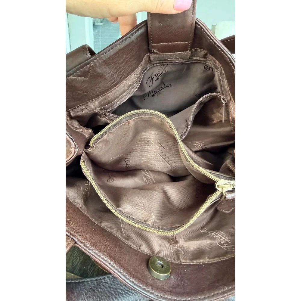 Vintage Y2K Fossil 1954 Brown Leather Crossbody Satchel Key Charm Purse Granny